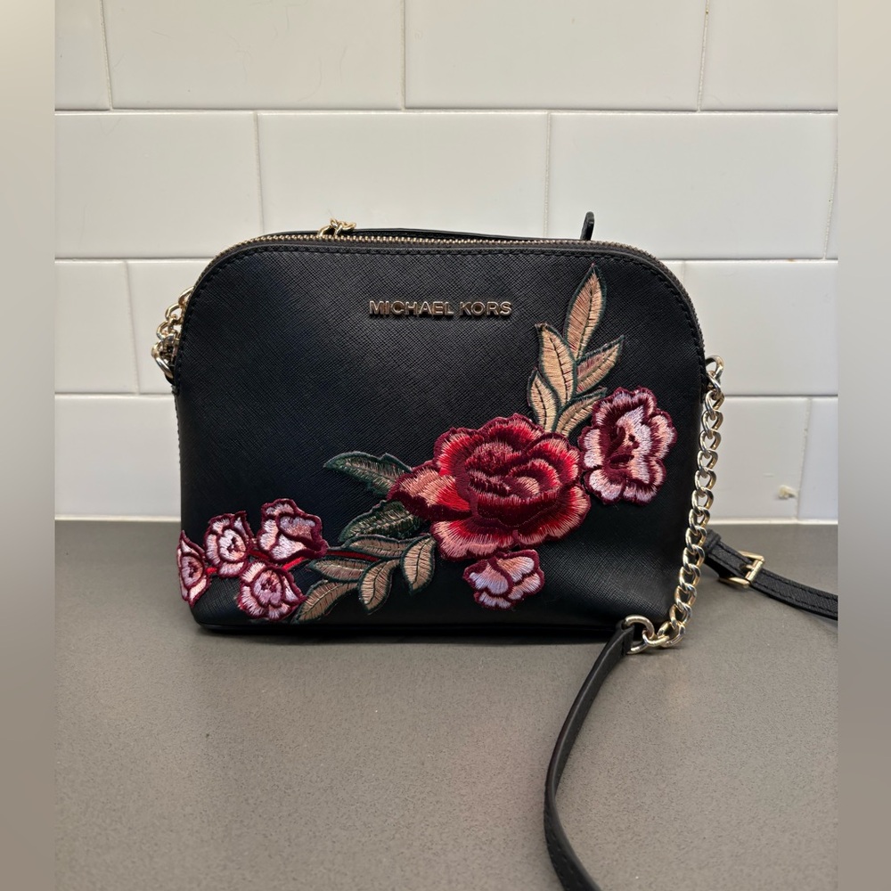 Michael Kors Cindy Crossbody Bag